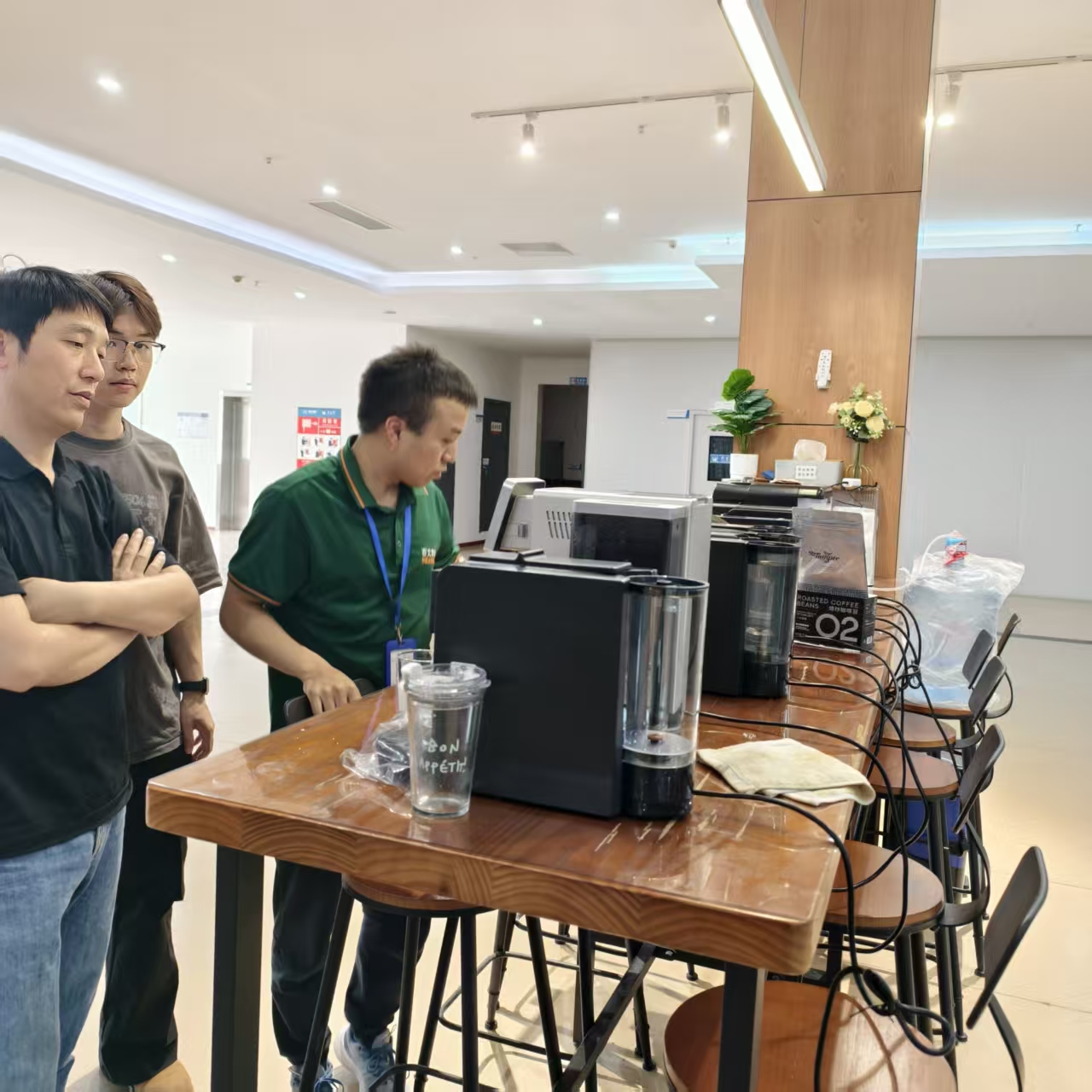 Aosom E-COMMERCIUM INC. Procurator Generalis Tang visitationes Seaver & Inspicit plene Automatic Coffee Machina SV205